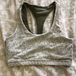 GYMSHARK GREEN FLEUR TEXTURE BRA